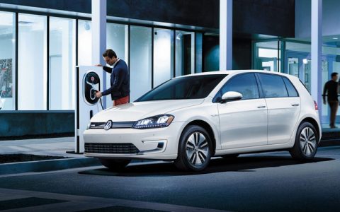 大众要投资建设覆盖全美的充电站网络，特斯拉也没闲着