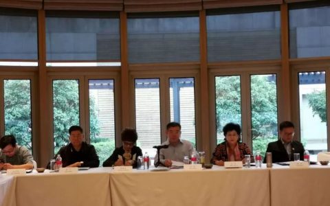全国部分侨商组织座谈会在沪举行