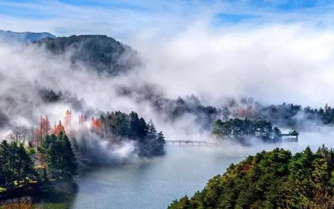 江西景德镇（中国古代四大名镇之一）