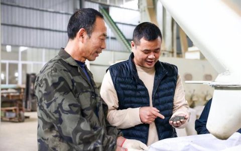 寻找小镇创业家｜土家汉子创出摩洛哥茶叶名牌