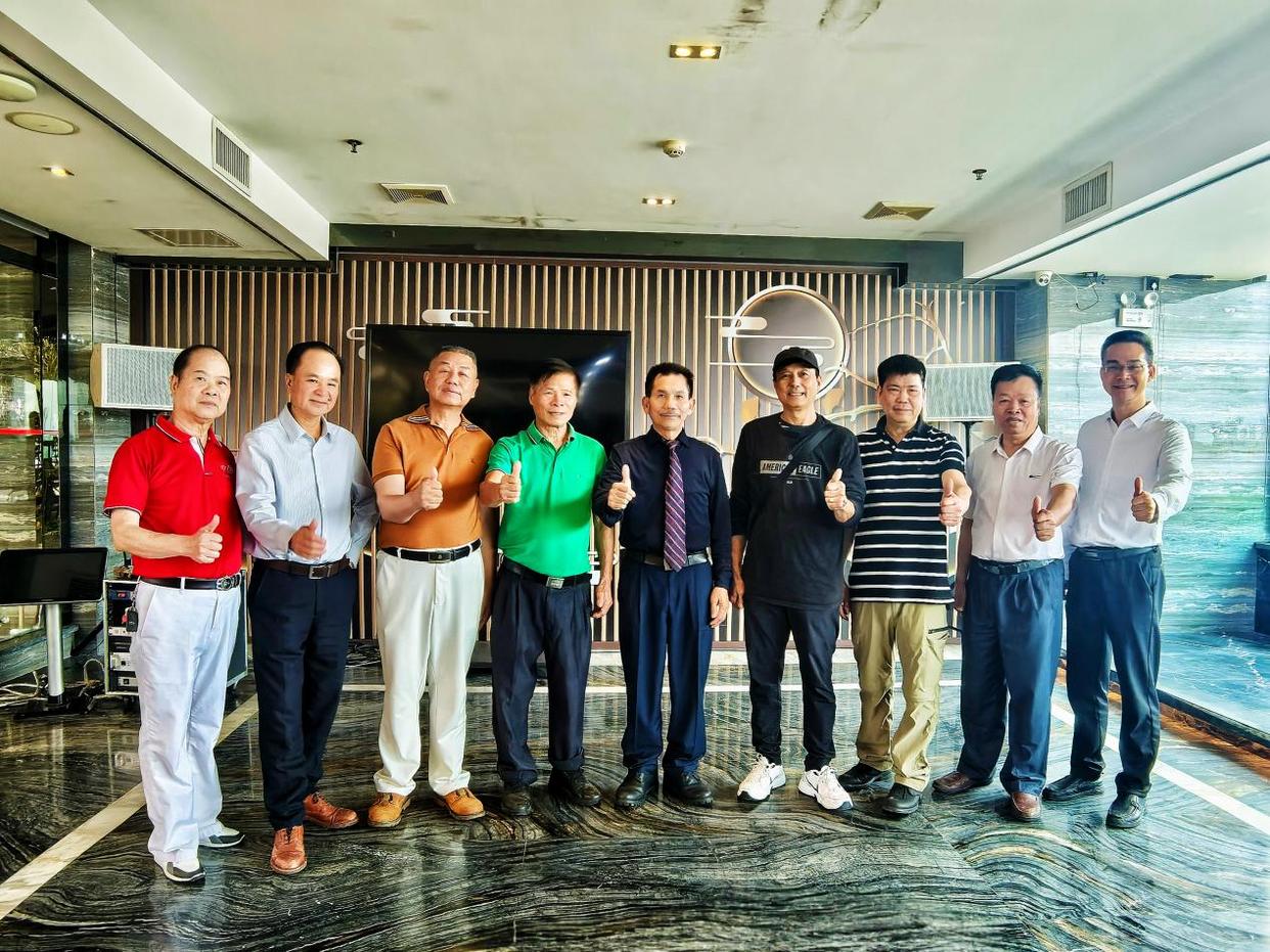 游子万里归来，亲近最美故园——加拿大多伦多恩平同乡会代表团回乡考察