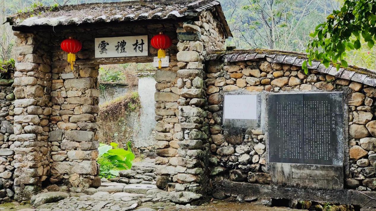 天下最美山水，依然是我故乡——多伦多恩平同乡会观光团家乡行速写