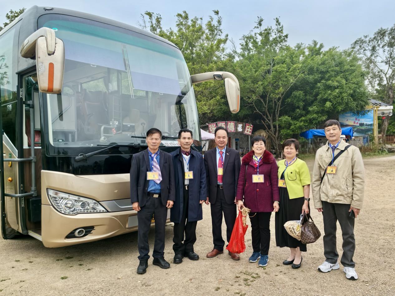 天下最美山水，依然是我故乡——多伦多恩平同乡会观光团家乡行速写