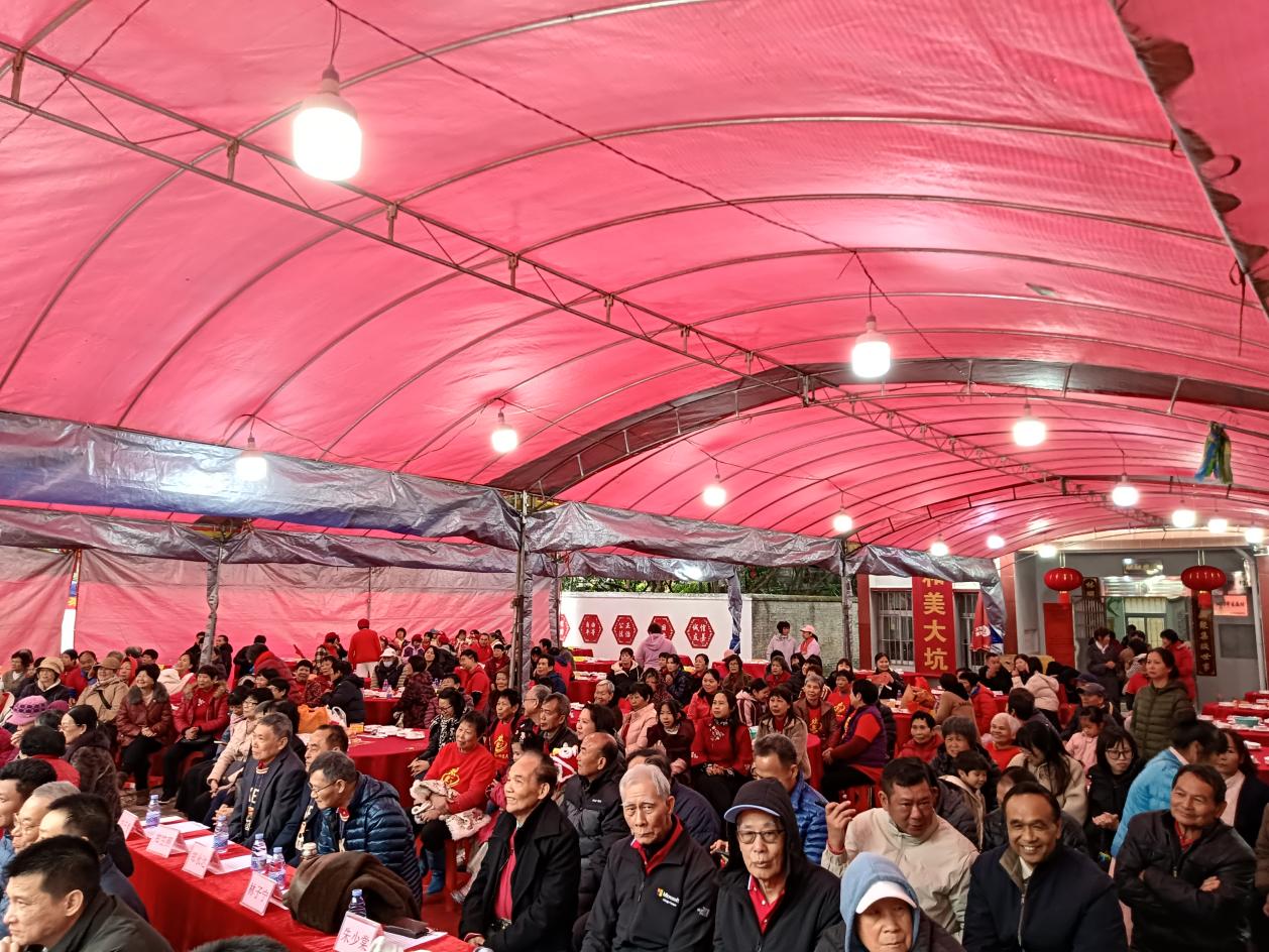侨村盛会：海内外300乡亲握手畅聚——新会独联大坑里2025海内外乡亲团聚活动速写