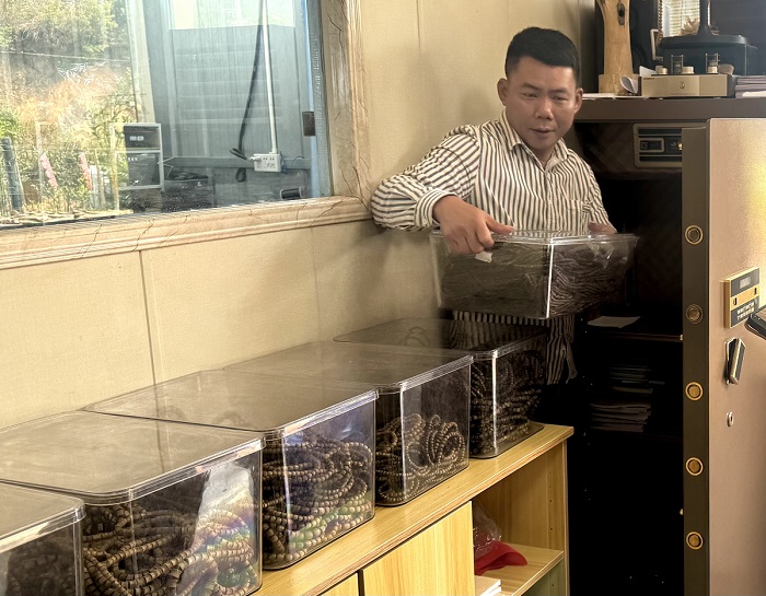 华文媒体中国沉香之乡考察行