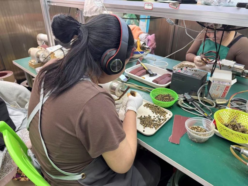 华文媒体中国沉香之乡考察行