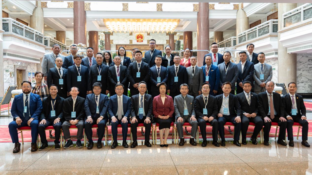 拉美地区两岸侨胞联合参访团访问京闽-委内瑞拉三侨领应邀回国参会