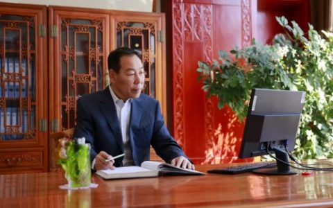 “卓资山熏鸡”甲天下——记录内蒙古卓资县“卓资山熏鸡”的辉煌历程