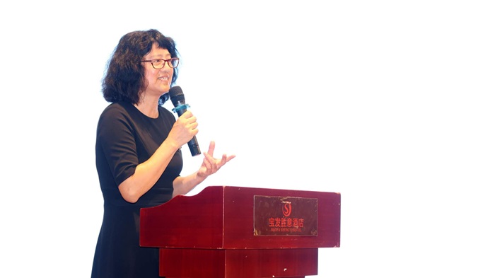 加拿大学者石英新书发布与营养师授证仪式海口举行