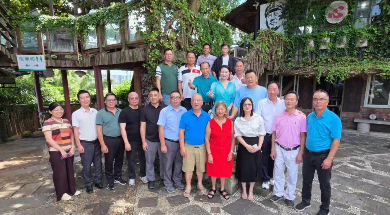 「亲情往来」隔山隔海不隔心，海外海内念知音——恩平籍海外侨领中山“寻亲记”-图片1