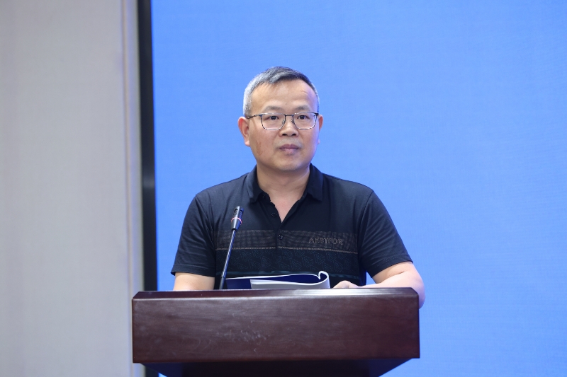 广东省金融创新研究会第三届换届大会暨研讨会在暨大召开