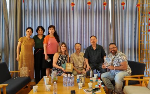 「感人一刻」古巴第五代华裔广东江门寻根记