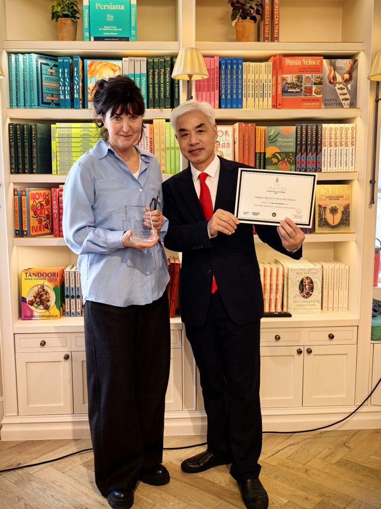 千瓯雪斩获英伦茶叶"奥斯卡"金奖