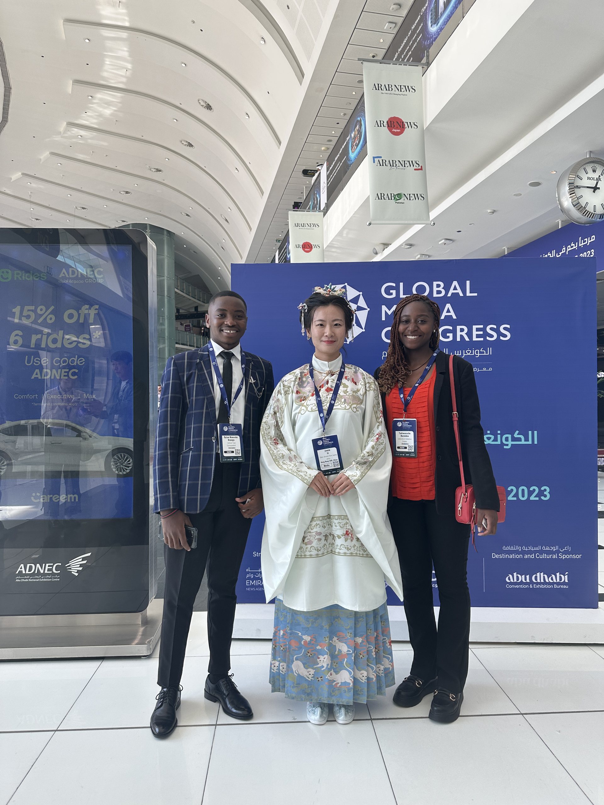 汉服复兴：从“官方依赖”走向“民间自信”的觉醒