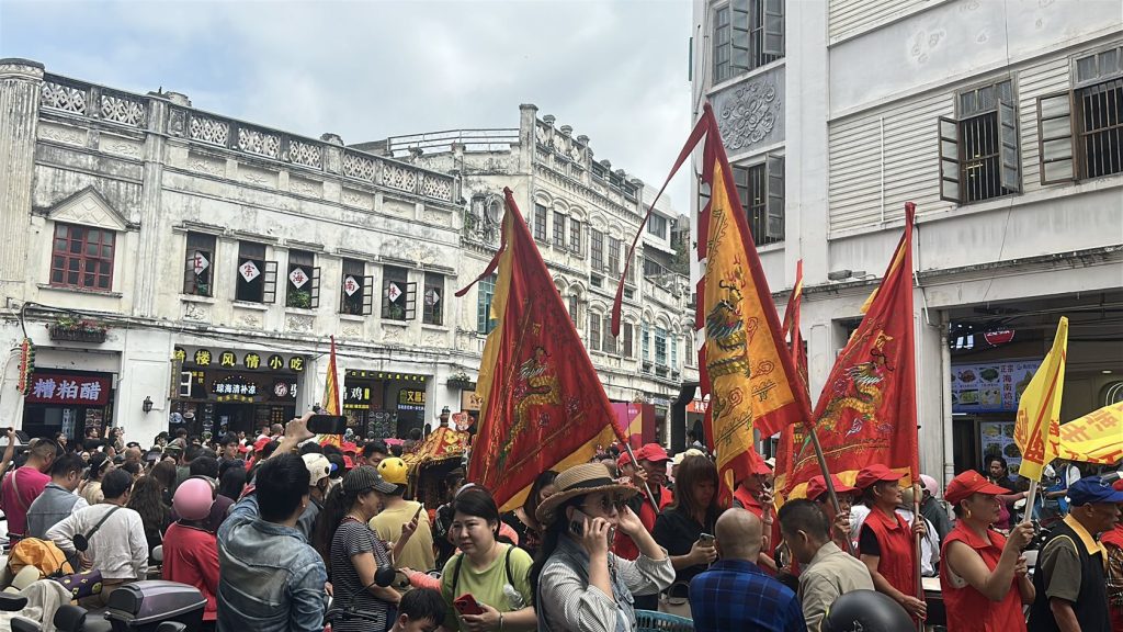 两岸同胞共祭妈祖诞辰1066周年 海南《海口天后祀奉》非遗盛典举行