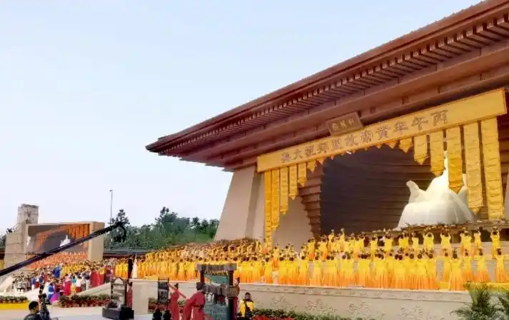 同根同祖拜轩辕 同心同向启新篇——丙午年黄帝故里拜祖大典在郑州新郑隆重举行