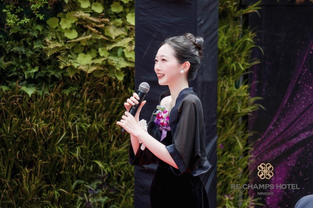 宁波"10万一晚"酒店开业！胡润、洪紫千出任首席体验官