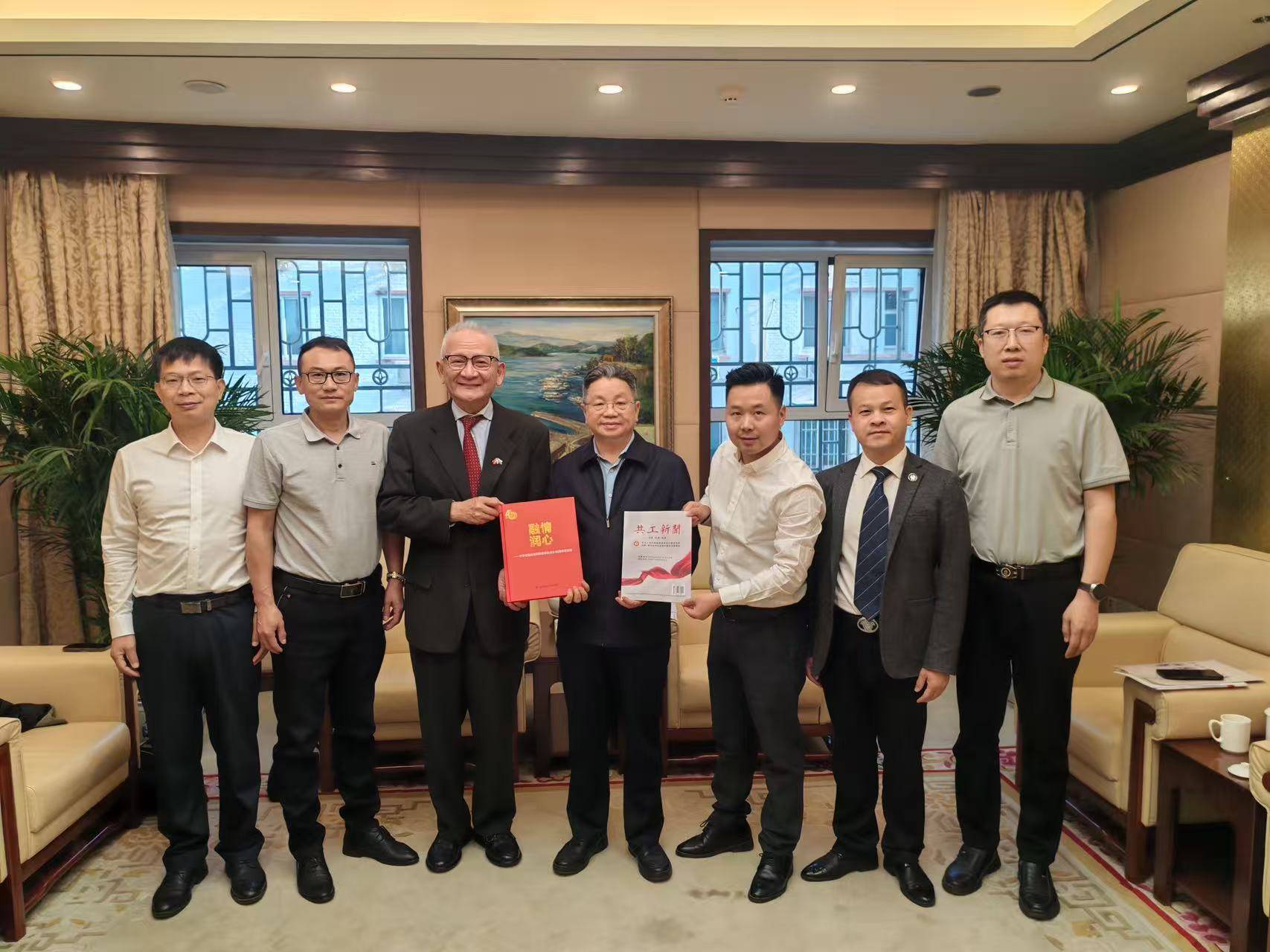 杨毅周在京接见共工新闻社代表团 共话国际传播新篇章-图片2