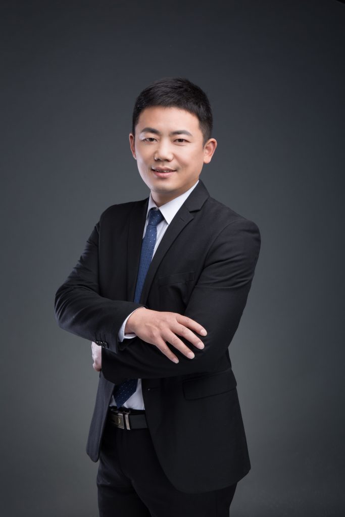中国记录杂志全球理事会常务理事倪显伟先生履新国际传播组织(ICO)理事